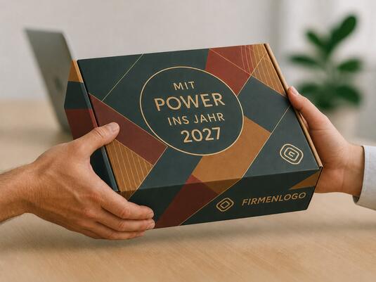 Neujahrsgeschenke mit Firmenlogo in individuell bedruckter Box