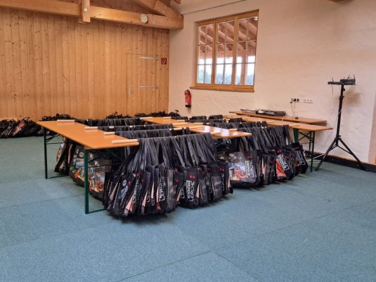 gespendete Werbe und Aktionstaschen der Firma Lerche GmbH