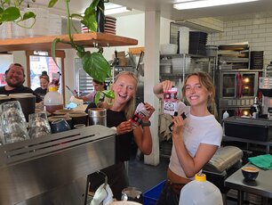 Unsere Kanada Socken kommen auch super an im "The Break" in Ucluelet, British Columbia, Kanada