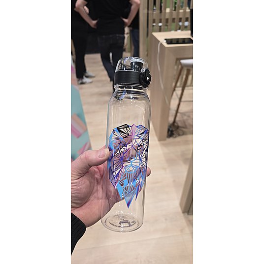 Werbe-Trinkflasche mit geometrischem Design im vierfarbigen Druck