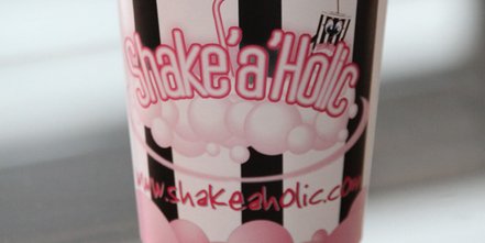 Werbung auf Coffee to go Papier-Bechern