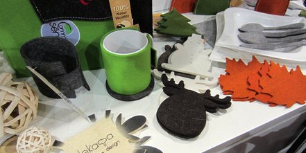 Bedruckte Filz-Anstecker, Pins, Brotkörbe, Tassenwärmer, Mousepads oder Taschen: Filz-Neuheiten 2015