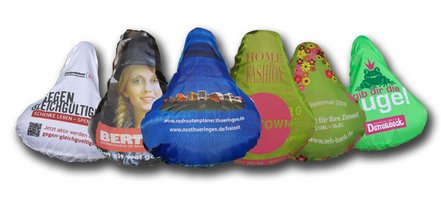 Bedruckte Sattelüberzüge für Fahrräder als günstige Werbung