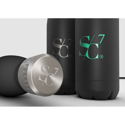 Lasergravur auf dem Deckel der Thermosflsche