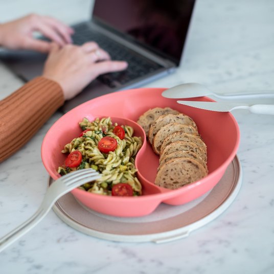 Menüteller mit Trennsteg mit Firmenlogo