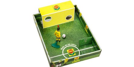 Individuell bedrucktes Tipp-Kick Torwandspiel