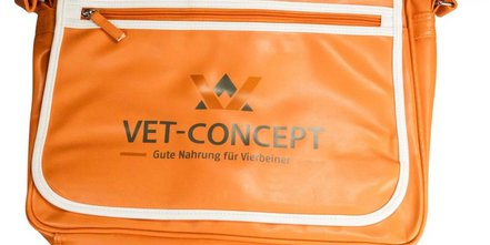 Ein hochwertiges Werbemittel: Die Kuriertasche RETRO