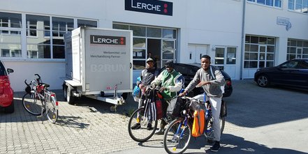 Lerche hilft Flüchtlingen unbürokratisch und schnell