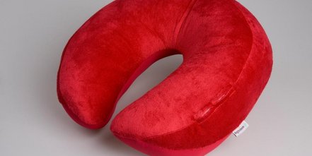 Hochwertiges Nackenkissen, Kuschelkissen mit individuellem Label