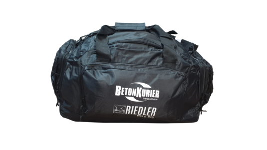 Werbe-Sporttasche mit individuellem Logo mit Siebdruck Werbe-Sporttasche mit individuellem Logo mit Siebdruck