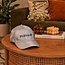 Baseballcap in silber mit coolen Logo bestickt für das Flesslers Hotel in Leggreis, Oberbayern
