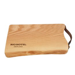 Schneidebrett mit Baumkante und Ledergriff individuelle Firmenwerbung