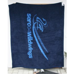 Fan-Artikel Kuschel- und Wohnzimmerdecke mit eingewebten Vereinslogo