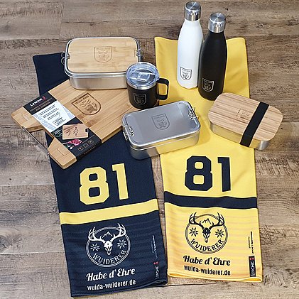Fan-Geschenkset mit Lunchbox, Trinkflasche, Schneidebrett