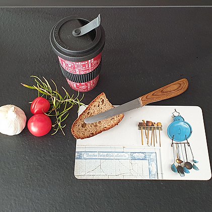 Shop-Artikel: vollflächig bedrucktes Frühstücksbrettchen