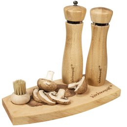 Hochwertiges Geschenkset aus nachhaltigen Bambus mit Logo-Gravur zum Thema Küche und Kochen