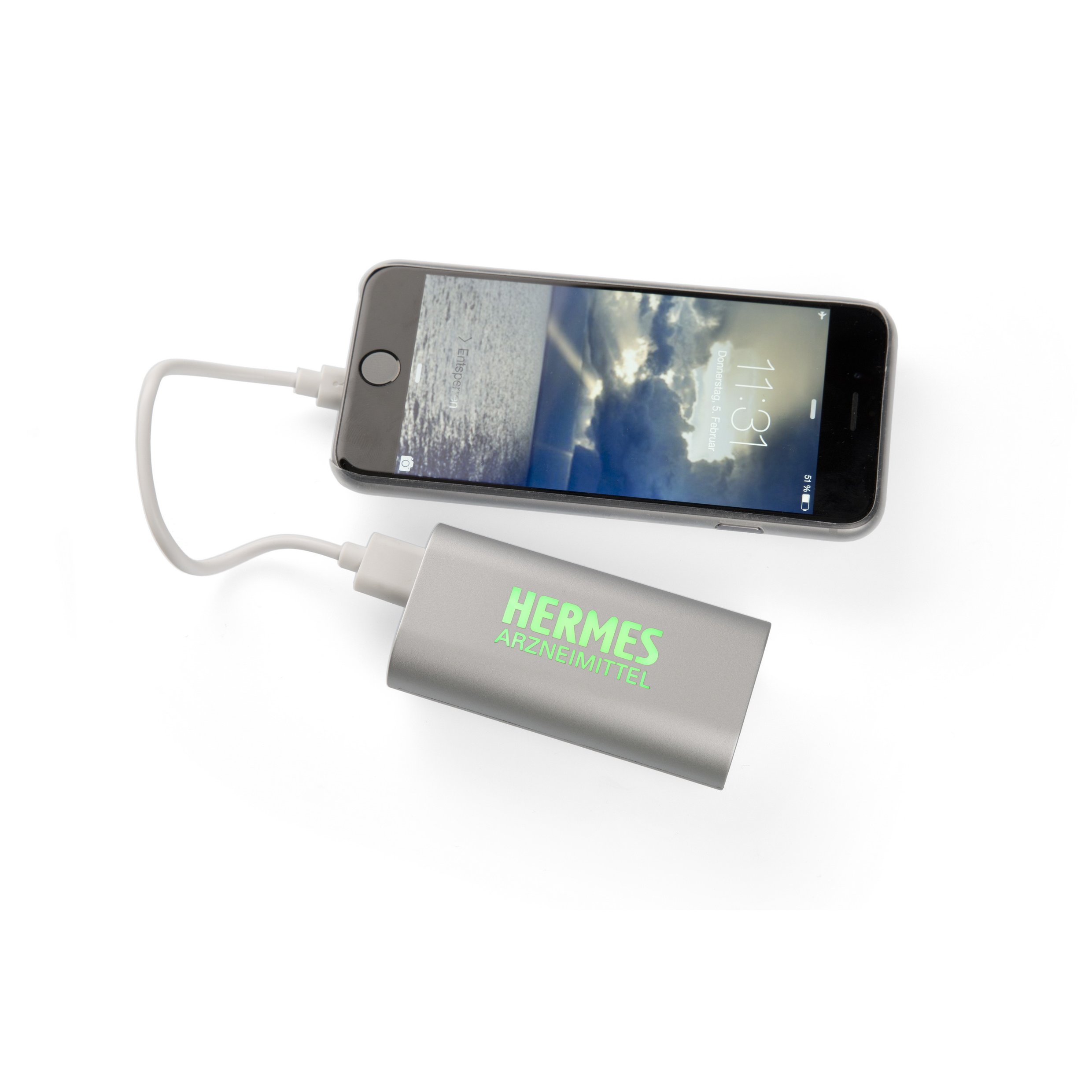 Individuelle Powerbank Softtouch mit beleuchteter Logo-Lasergravur für Hermes Arzneimittel
