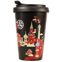 Kaffeebecher für die Fußball WM mit modernem russischen Design