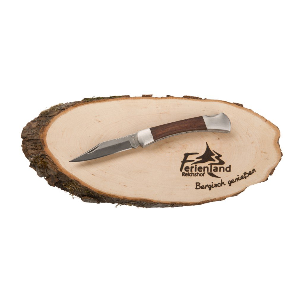Naturbelassenes Werbe-Rinden-Holzbrett aus Erle mit Logo-Brandstempel