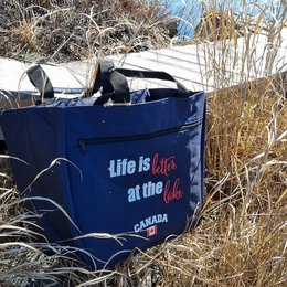 Werbe-Einkaufstasche mit viel Platz und Logo-Druck, in vielen verschiedenen Farben erhältlich. Auch für den See geeignet.