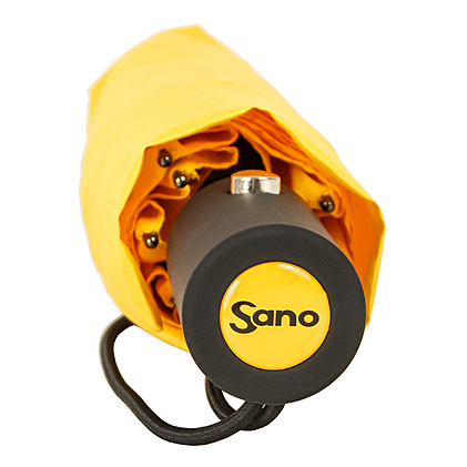 Individuelles Logo Doming auf der Unterseite des Griffs