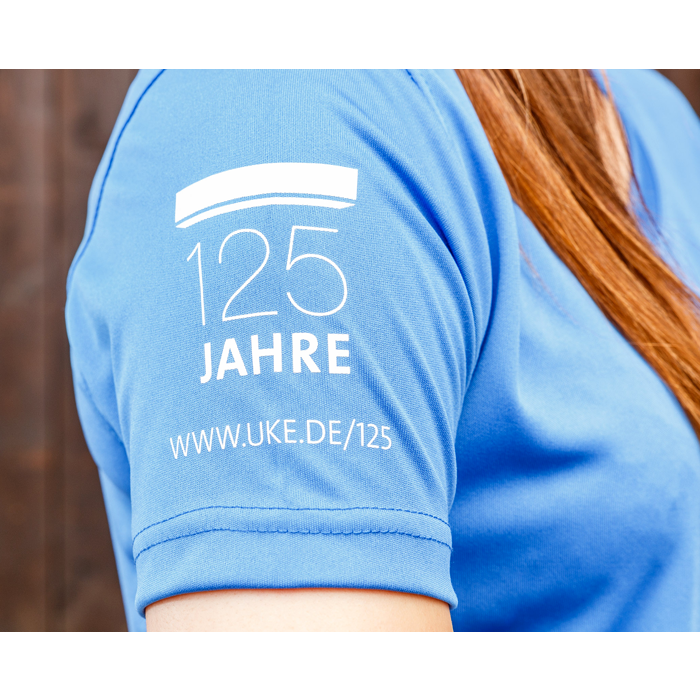 Individuelles Werbemotiv bedruckt auf den Ärmeln