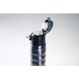 Thermokanne und Trinkbecher zugleich: &quot;Bubble Safe&quot; mit Laser-Gravur