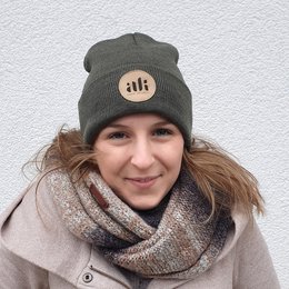 Doppelt gestrickte Mütze mit Umschlag mit Werbestick oder Patch