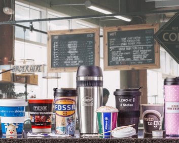 Bedruckte Coffee-To-Go Becher