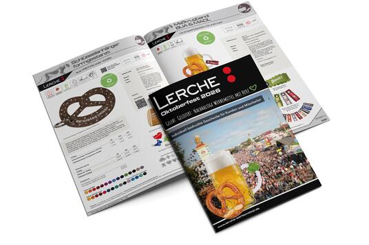 Wiesn Katalog aufgeklappt für Oktoberfest Werbegeschenke mit Logo Wiesn Katalog aufgeklappt für Oktoberfest Werbegeschenke mit Logo