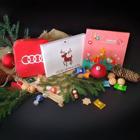 mittelgroßer Adventskalender individuell bedruckt
