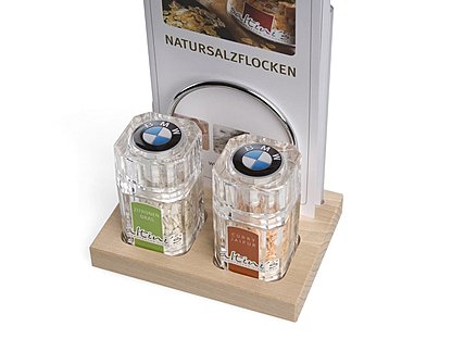 Doming Werbeanbringung wirkt hochwertig