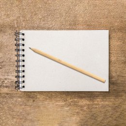 Individueller Holz Bleistift mit Logo auf 6 möglichen Seiten