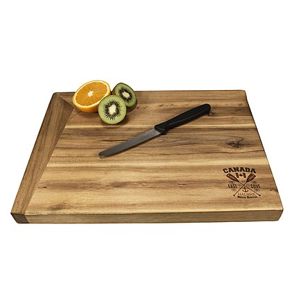 Nachhaltiges Werbe-Schneide- und Servierbrett mit abfallender Schneidefläche