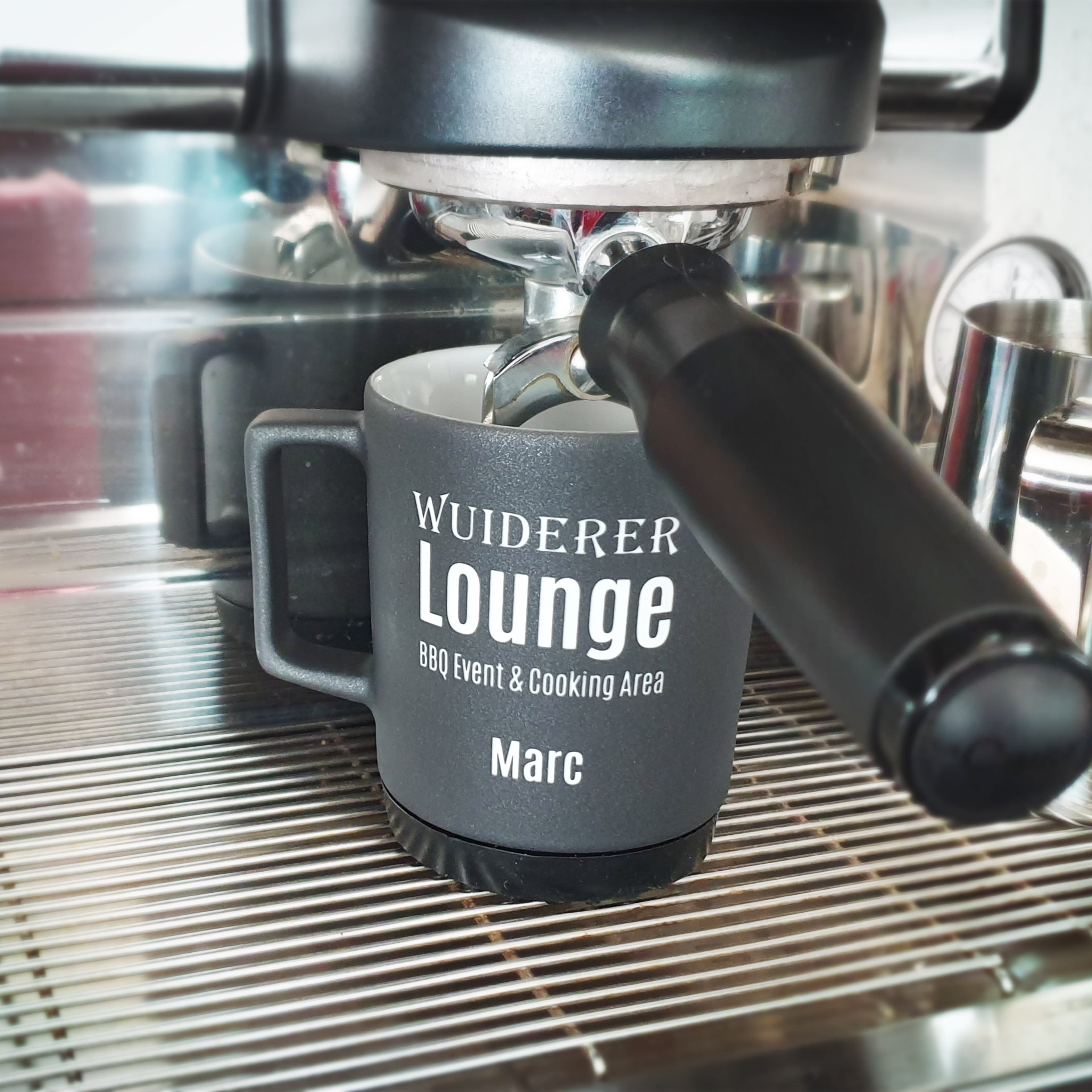 Werbe-Softpad Mug graviert für die Wuiderer Lounge