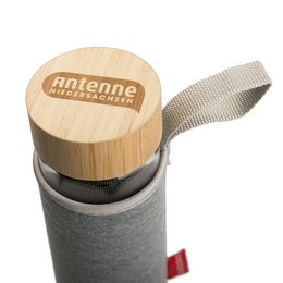 Doppelwandige Werbe-Trinkflasche OCHA mit graviertem Bambusdeckel, 400ml